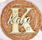 Inicial decorativa con nombre personalizado